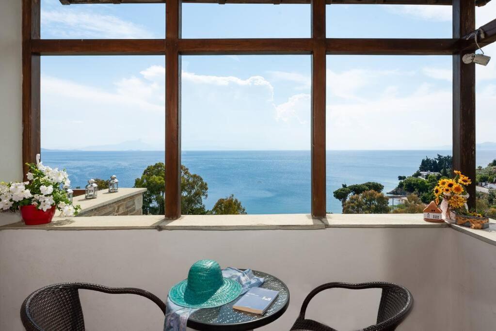 Seaside House With View Over Pagasitikos Afissos Exterior photo
